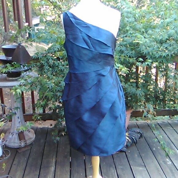 London Times One Shoulder Dressy Dress - Picture 1 of 10
